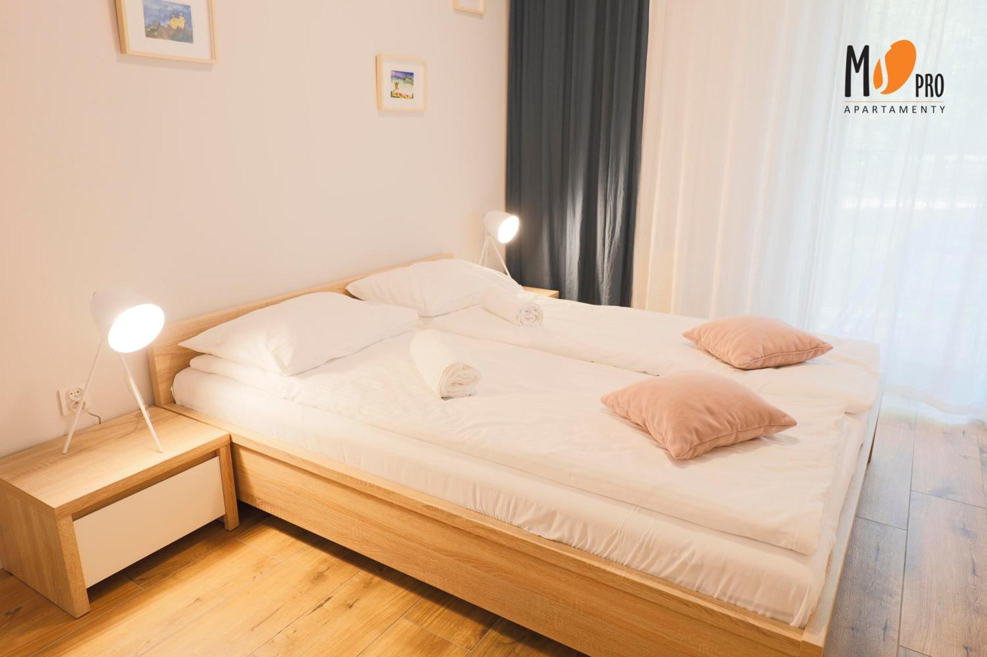 Ms Pro Kolo Brzegu Apartment *